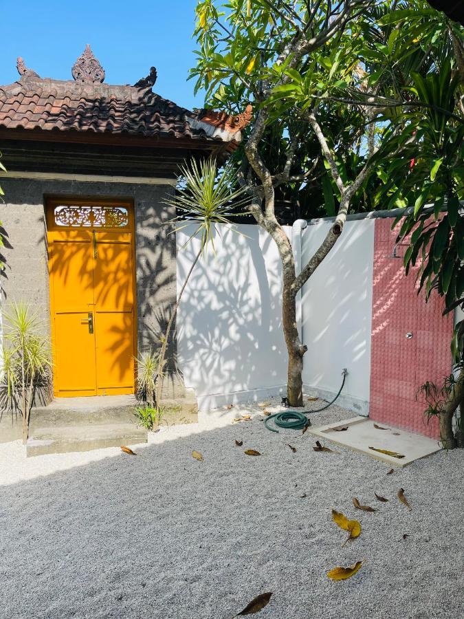 Villa Dadirri - In The Heart Of Seminyak - Walking Distance From Restaurants, Bars And Beach - Perfect Location Exterior foto